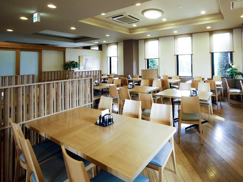 Hotel Route-Inn Yonezawa Ekihigashi Exteriér fotografie